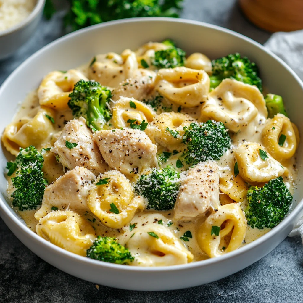 Garlic Parmesan Chicken Tortellini and Broccoli