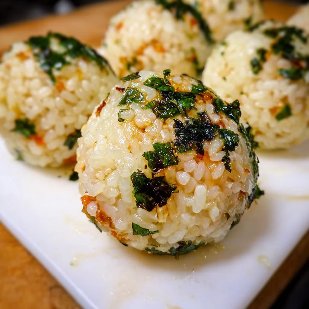 Korean Rice Balls (Jumeokbap) – Flavorful, Handheld Delights!