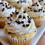 Cannoli Cupcakes – Creamy, Sweet & Inspired by the Classic Italian Dessert!
