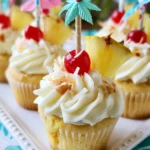 Piña Colada Cupcakes – Tropical, Fluffy & Bursting with Island Flavor!