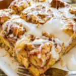Pumpkin Cinnamon Roll Casserole – Warm, Gooey & Bursting with Cozy Fall Flavor!